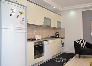 شقة غرفتين وصالة -مفروشة -قريبة من البحر والخدمات -في مهموتلار / الانيا 