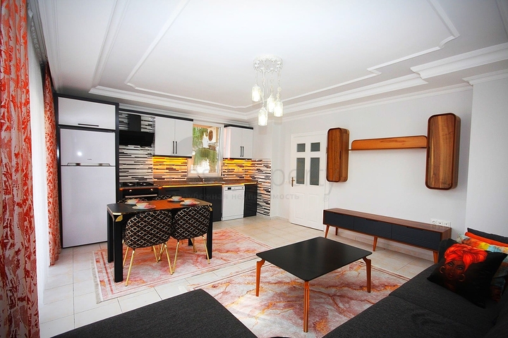 شقة 2 غرفتين وصالة - مفروشة -ضمن مجمع سكني - في منطقة توسمور المركزية / الانيا 