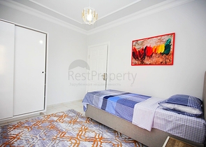 شقة 2 غرفتين وصالة - مفروشة -ضمن مجمع سكني - في منطقة توسمور المركزية / الانيا 