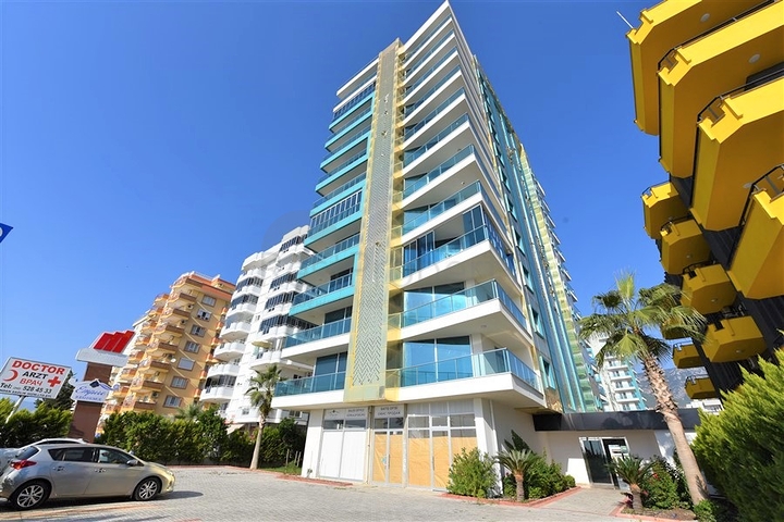 اطلالة بحر مباشرة - شقة طابق مرتفع - ضمن مجمع فاخر - في مهموتلار / الانيا 