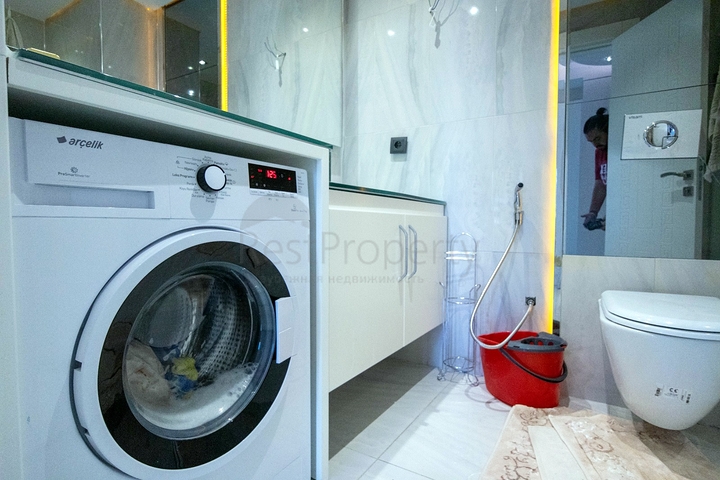 اطلالة بحر مباشرة - شقة طابق مرتفع - ضمن مجمع فاخر - في مهموتلار / الانيا 