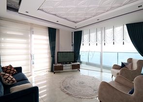 اطلالة بحر مباشرة - شقة طابق مرتفع - ضمن مجمع فاخر - في مهموتلار / الانيا 