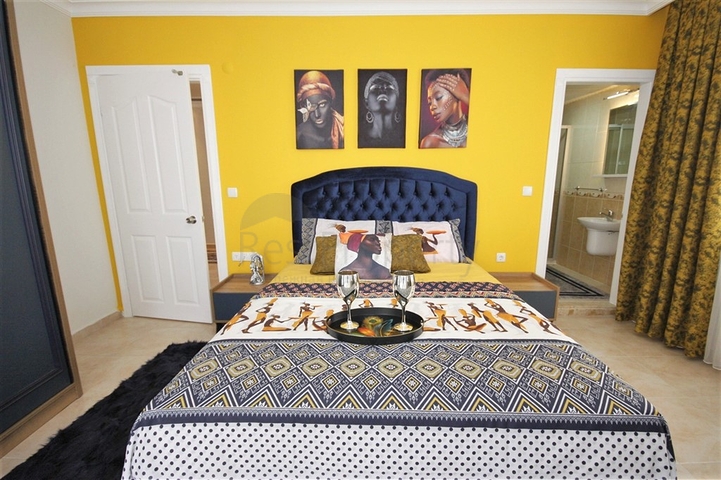 شقة عائلية واسعة -ضمن مجمع سكني متكامل - في منطقة جيكجلي / الانيا 