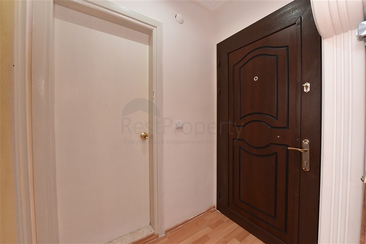 موقع مناسب للاستثمار - شقة غرفة وصالة -في منطقة اوبا / الانيا 