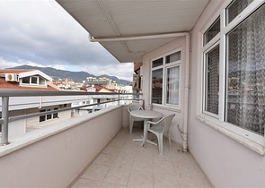 موقع مناسب للاستثمار - شقة غرفة وصالة -في منطقة اوبا / الانيا 