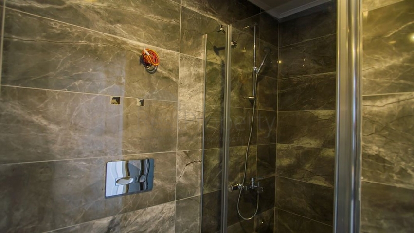 طابق مرتفع - شقة 1+1 - مفروشة - قريبة من البحر - في مهموتلار / الانيا 