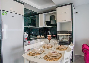 طابق مرتفع - شقة 1+1 - مفروشة - قريبة من البحر - في مهموتلار / الانيا 