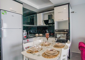 طابق مرتفع - شقة 1+1 - مفروشة - قريبة من البحر - في مهموتلار / الانيا 