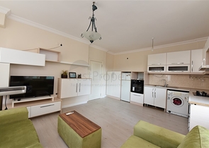 موقع مميز - شقة غرفة وصالة مفروشة - بسعر منافس -في مركز مدينة الانيا 