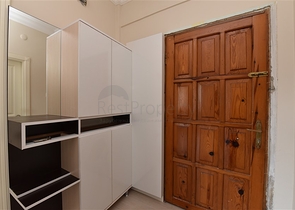 موقع مميز - شقة غرفة وصالة مفروشة - بسعر منافس -في مركز مدينة الانيا 