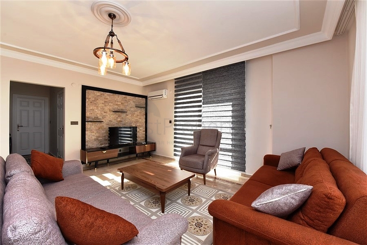 شقة غرفة وصالة -مفروشة -قريب من البحر والخدمات -في منطقة اوبا / الانيا 