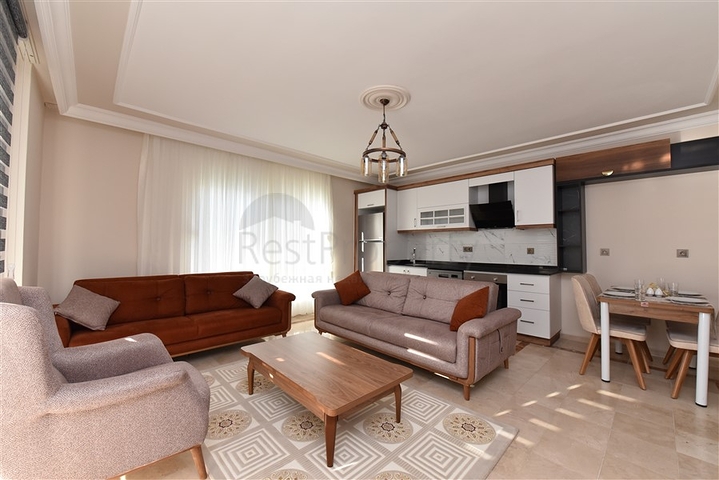 شقة غرفة وصالة -مفروشة -قريب من البحر والخدمات -في منطقة اوبا / الانيا 