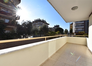 شقة غرفة وصالة -مفروشة -قريب من البحر والخدمات -في منطقة اوبا / الانيا 