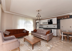 شقة غرفة وصالة -مفروشة -قريب من البحر والخدمات -في منطقة اوبا / الانيا 