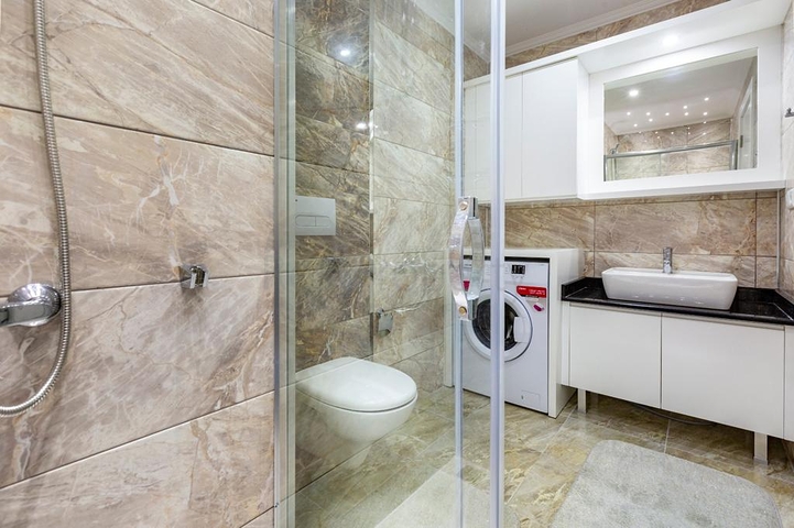 طابق مرتفع - مجمع حديث - شقة 2 غرفة وصالة -مفروشة - في مهموتلار / الانيا 