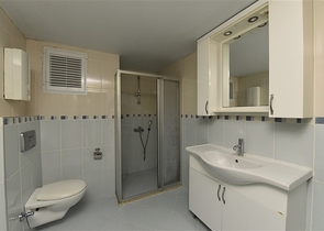 شقة غرفتين وصالة - في منطقة اوبا المركزية / الانيا 