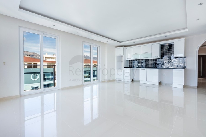 شقة 2 غرفة وصالة -ضمن مجمع سكني حديث -في توسمور / الانيا 