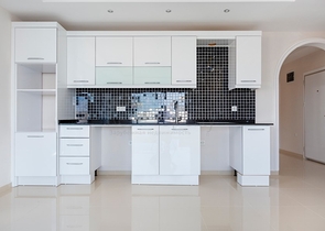 شقة 2 غرفة وصالة -ضمن مجمع سكني حديث -في توسمور / الانيا 