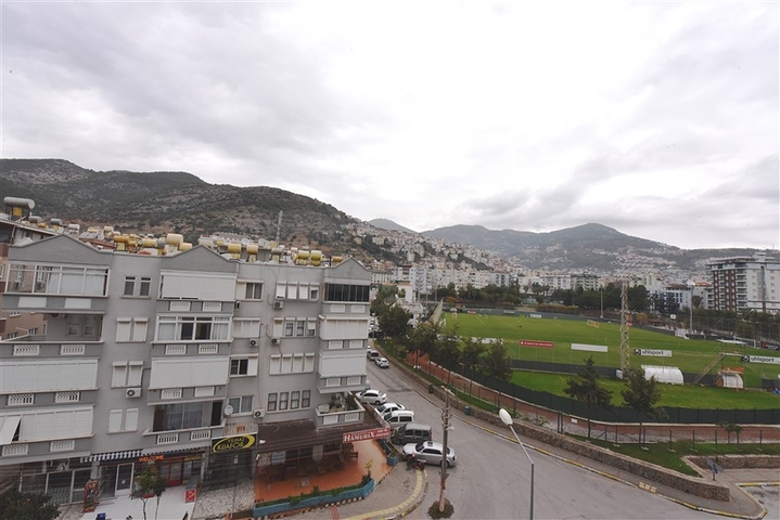 في مركز الانيا - ضمن مجمع سكني حديث - شقة 2 غرفة وصالة - مركز الانيا 