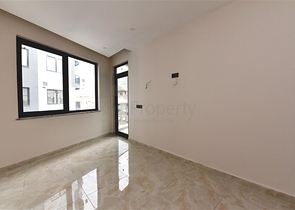 في مركز الانيا - ضمن مجمع سكني حديث - شقة 2 غرفة وصالة - مركز الانيا 