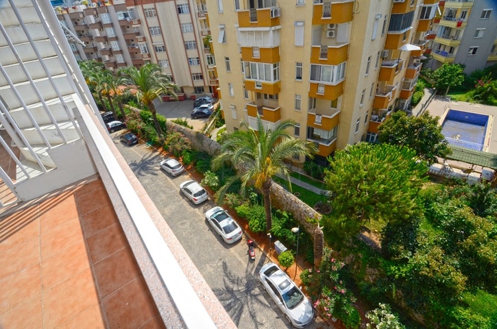 اطلالة ساحرة على النهر - مجمع عائلي - شقة 2 غرفة وصالة - في توسمور / الانيا 