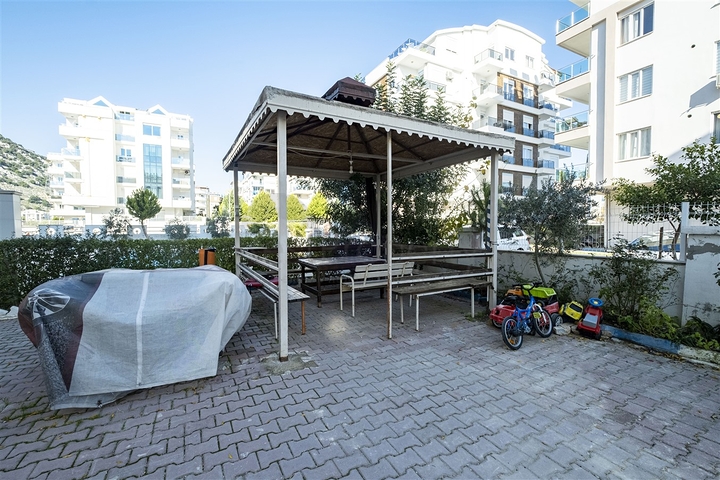 شقة واسعة 2 + 1 بالغاز في هورما كونيالتي