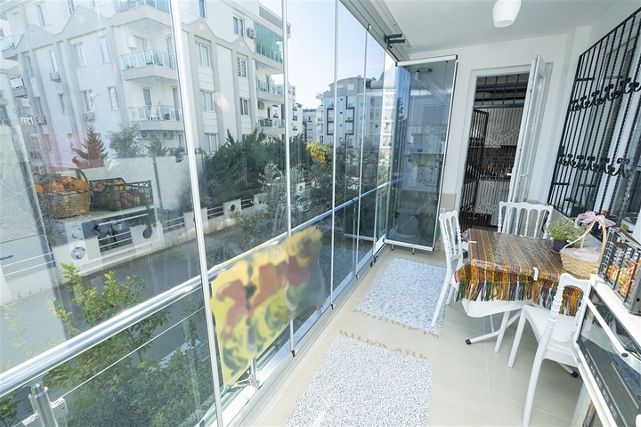 شقة واسعة 2 + 1 بالغاز في هورما كونيالتي