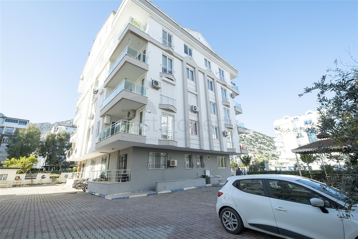 شقة واسعة 2 + 1 بالغاز في هورما كونيالتي