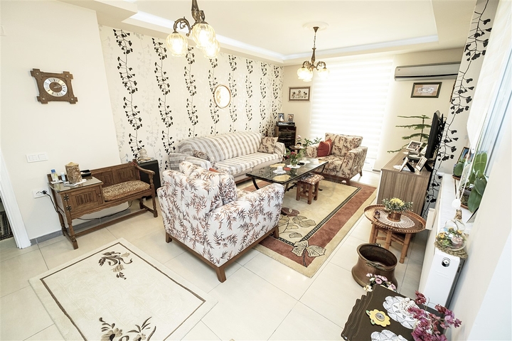 شقة واسعة 2 + 1 بالغاز في هورما كونيالتي