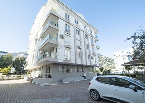 شقة واسعة 2 + 1 بالغاز في هورما كونيالتي