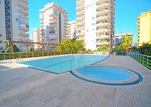 شقة غرفتين وصالة -مفروشة - طابق مرتفع - في مهموتلار / الانيا 