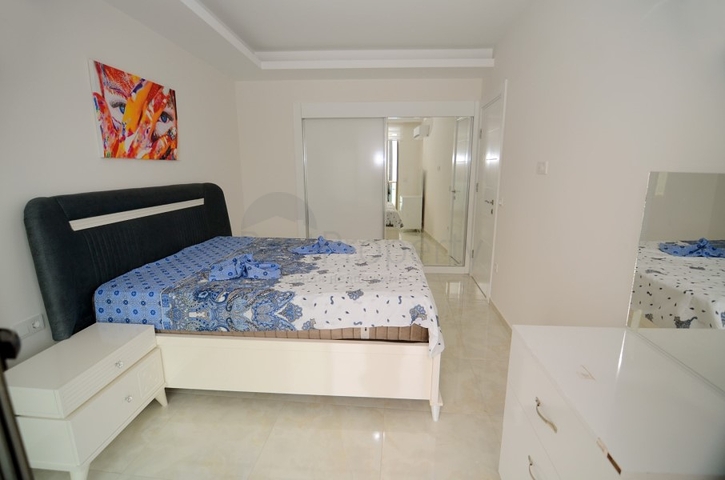 شقق ضمن مجمع فاخر - تصميم 1+1 - في مهموتلار / الانيا