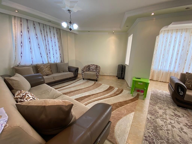 سعر اقتصادي - شقة غرفتين وصالة - قريبة من البحر - في مهموتلار / الانيا  