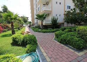 شقة 2 غرفة وصالة - ضمن مجمع سكني -في مهموتلار / الانيا 