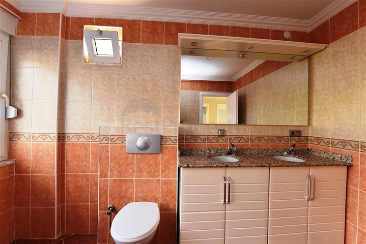 مناسبة للحصول على الجنسية التركية - فيلا مستقلة مع مسبح خاص - 4 غرف نوم وصالة - في مهموتلار / الانيا 