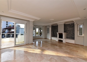 مناسبة للحصول على الجنسية التركية - فيلا مستقلة مع مسبح خاص - 4 غرف نوم وصالة - في مهموتلار / الانيا 