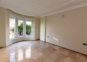 مناسبة للحصول على الجنسية التركية - فيلا مستقلة مع مسبح خاص - 4 غرف نوم وصالة - في مهموتلار / الانيا 