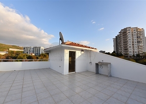 مناسبة للحصول على الجنسية التركية - فيلا مستقلة مع مسبح خاص - 4 غرف نوم وصالة - في مهموتلار / الانيا 