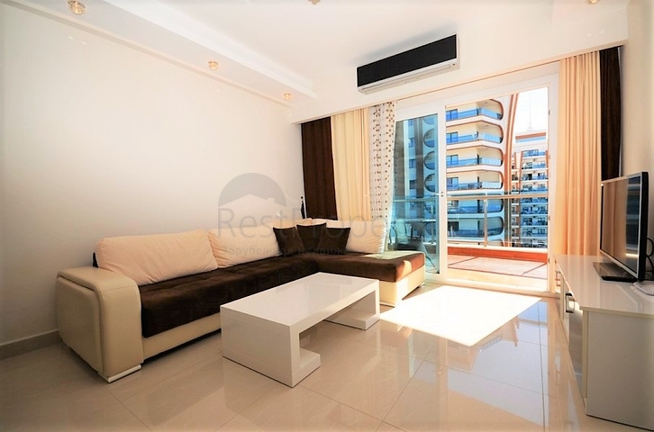 اطلالة بحر - شقة ضمن مجمع فاخر يضم كافة الخدمات - تصميم 1+1 - في مهموتلار / الانيا 