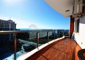 اطلالة بحر - شقة ضمن مجمع فاخر يضم كافة الخدمات - تصميم 1+1 - في مهموتلار / الانيا 