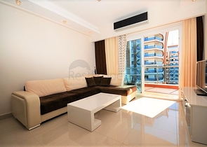 اطلالة بحر - شقة ضمن مجمع فاخر يضم كافة الخدمات - تصميم 1+1 - في مهموتلار / الانيا 