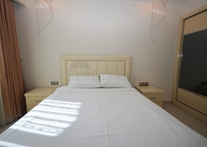 اطلالة بحر - شقة ضمن مجمع فاخر يضم كافة الخدمات - تصميم 1+1 - في مهموتلار / الانيا 