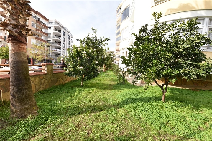 شقة 2 غرفة وصالة - مفروشة -قريب من البحر والاسواق -في مهموتلار / الانيا 