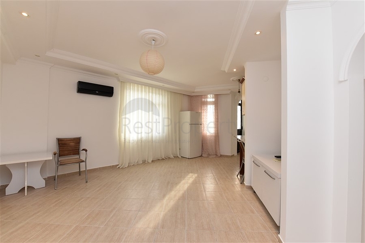 شقة غرفة وصالة - في منطقة توسمور المركزية / الانيا 