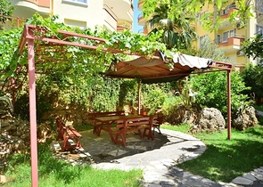 شقة غرفة وصالة - في منطقة توسمور المركزية / الانيا 