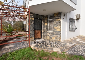 شقة غرفة وصالة - في منطقة توسمور المركزية / الانيا 