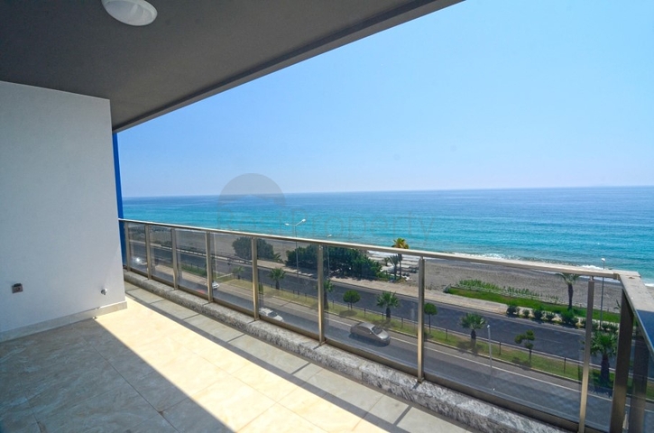 اطلالة مباشرة على البحر -شقة 2 غرفة وصالة ضمن مجمع حديث - مهموتلار / الانيا 