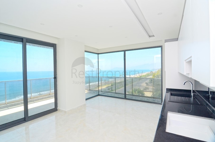 اطلالة مباشرة على البحر -شقة 2 غرفة وصالة ضمن مجمع حديث - مهموتلار / الانيا 