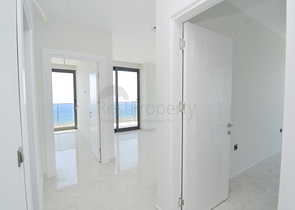 اطلالة مباشرة على البحر -شقة 2 غرفة وصالة ضمن مجمع حديث - مهموتلار / الانيا 