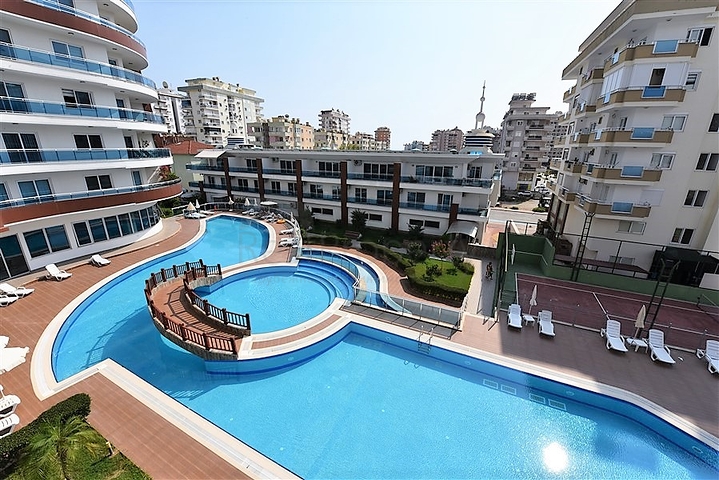 ضمن مجمع سكني حديث - شقة غرفة وصالة - مفروشة - في مهموتلار / الانيا 